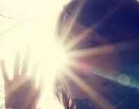 【美文】現實就是時光太瘦，指縫太寬——龍口網